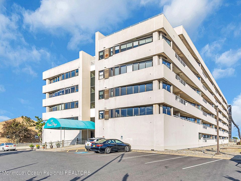 1st image of 525 Ocean Blvd APT 204