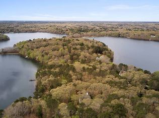 248 Wheeler Rd, Marstons Mills, MA 02648