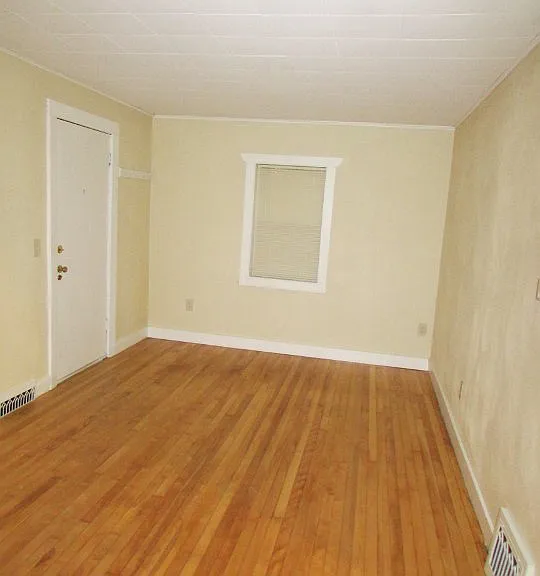 2702 Dahle St — Photo 10