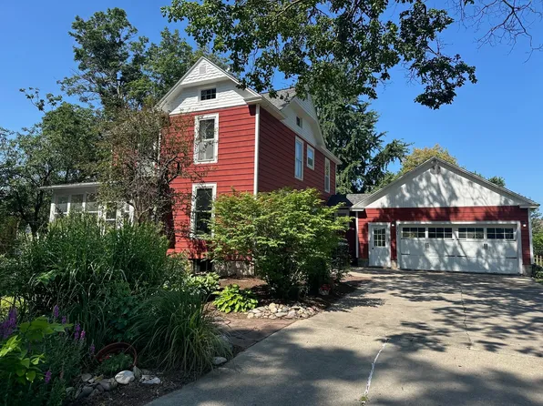 804 N 4th Ave, Winterset, IA 50273