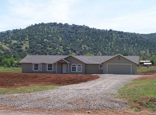 6496 Elwood Rd, Sanger, CA 93657