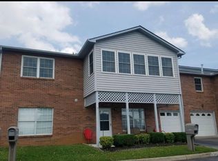 2355 Governors Ct, Maryville, TN 37801