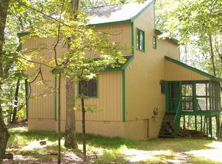 180 Radcliff Rd, Bushkill, PA 18324