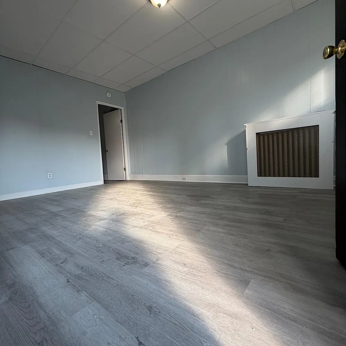 2 bed, 1.5 bath, 850 sqft, $1,446 — Photo 2