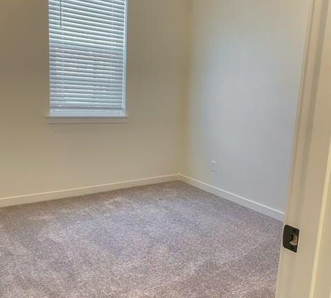 5th image of 17740 126th St E