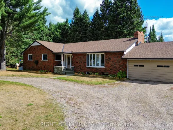 1012 Clement Lake Rd, Highlands East, ON K0L 3C0
