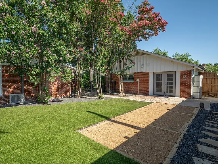 4036 Linden Ave — Photo 28