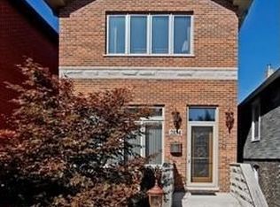 2854 S Lowe Ave, Chicago, IL 60616