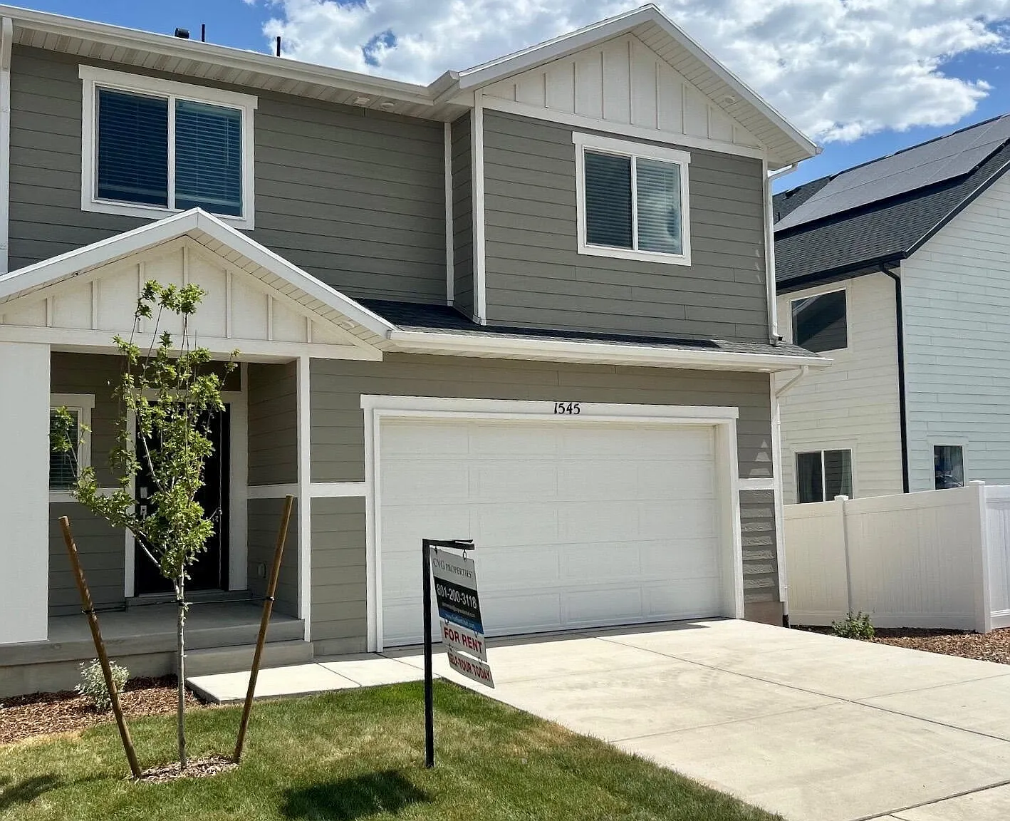 4 bed, 2.5 bath, 2416 sqft, $2,450 — Photo 1