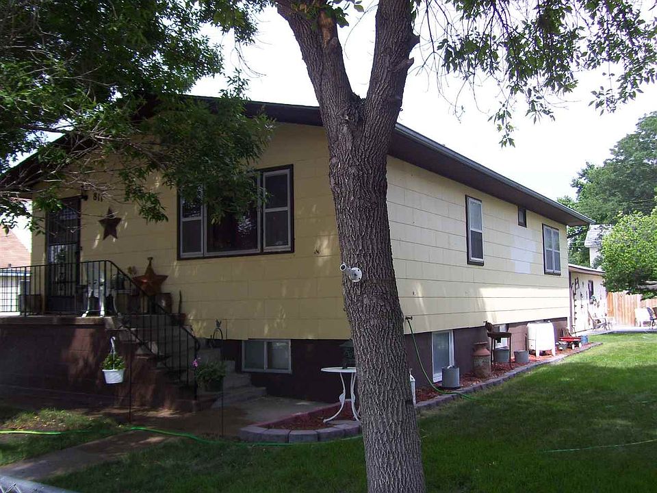 1st image of 811 S Eastman Ave