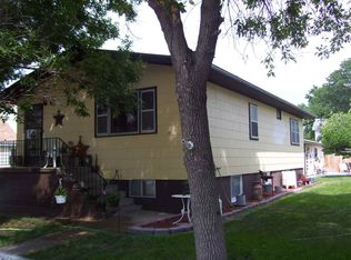 811 S Eastman Ave, North Platte, NE 69101