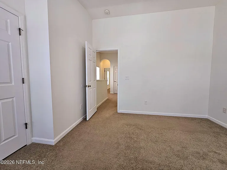 6194 High Tide Blvd — Photo 9