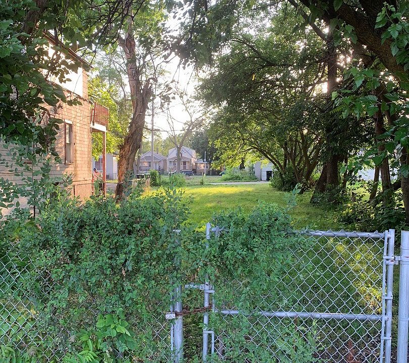 1st image of 6628 S Damen Ave