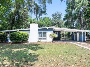 2003 Broad River Dr, Beaufort, SC 29906