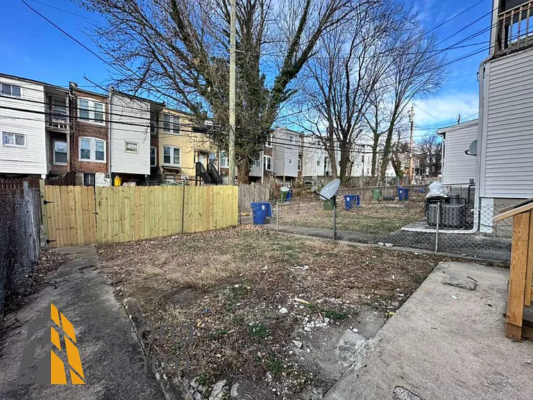 614 Linnard St — Photo 14