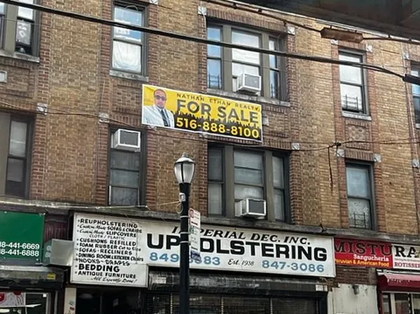 86-08 Jamaica Ave, Woodhaven, NY 11421