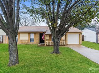 1730 Parkhurst Dr, Garland, TX 75040