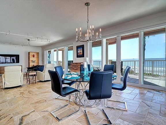 5th image of 19130 Gulf Blvd #V-2