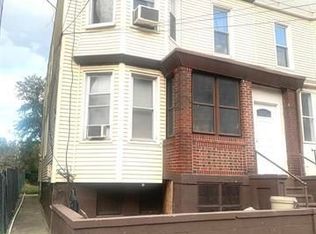 52 Washburn St FLOOR 1, Jersey City, NJ 07306