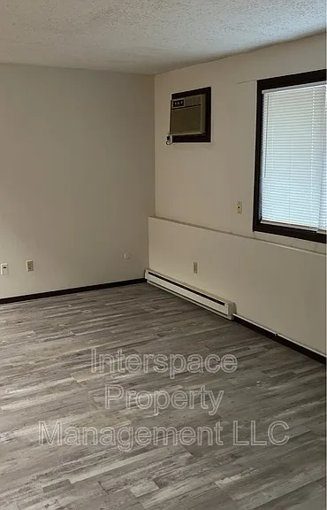 1412 Pioneer Rd #3 — Photo 5