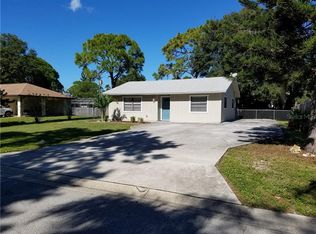 4073 Hina Dr, Sarasota, FL 34241