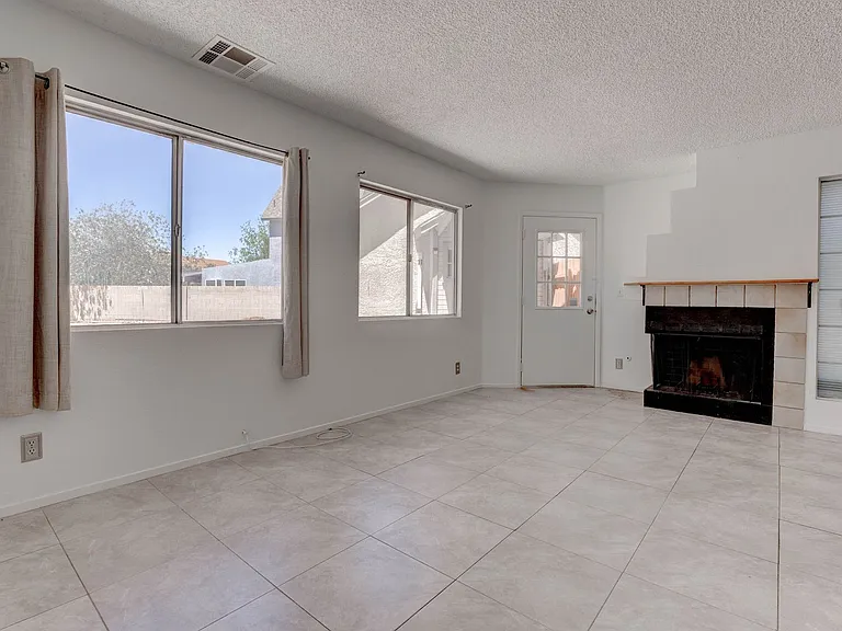 5519 Myron Cir — Photo 6