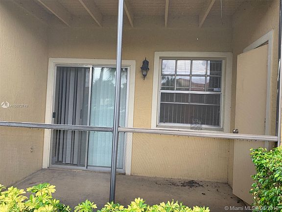 5th image of 1269 SW 46th Ave APT 2401
