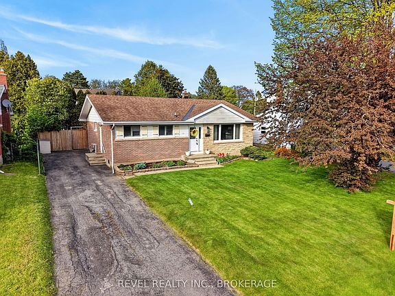 2nd image of 136 Braemar Rd