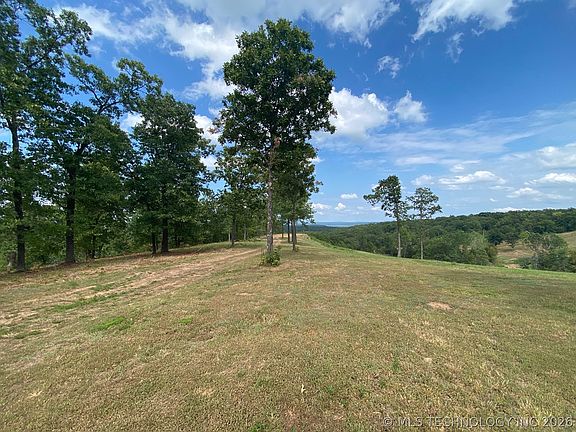 3rd image of 36130 Magnolia Ln