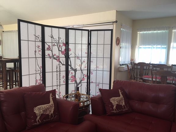 5th image of 1144 SW Ivanhoe St