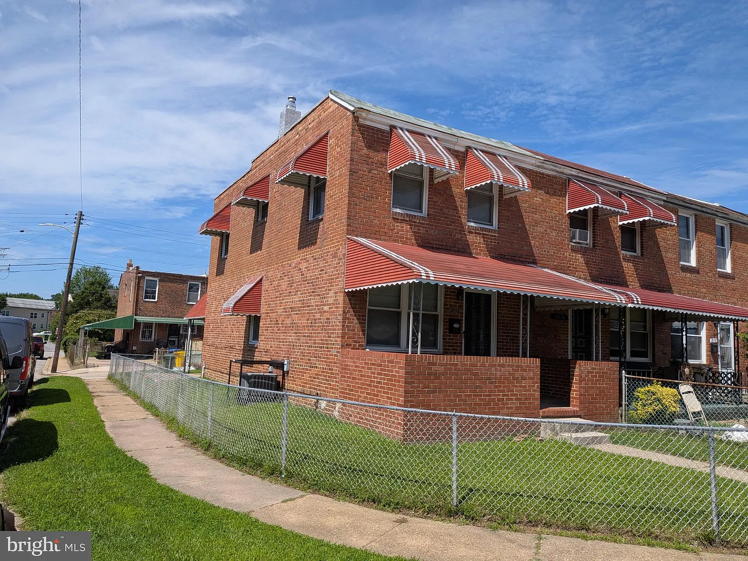 2 bed, 1.0 bath, 1152 sqft, $1,250 — Photo 4