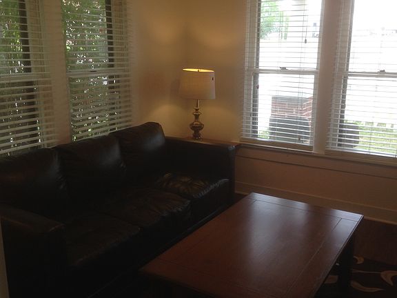 2nd image of 104 W Avenue B