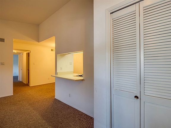 2nd image of 505 Oppenheimer Dr #4084
