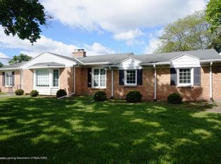 1419 Pepper Hill Dr, Lansing, MI 48917