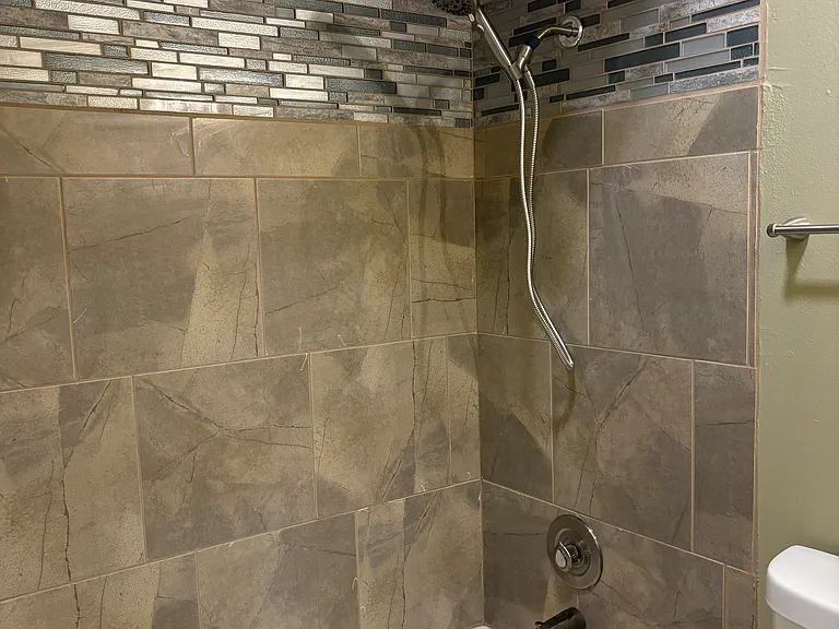 12239 Des Moines Memorial Dr S #4 — Photo 9