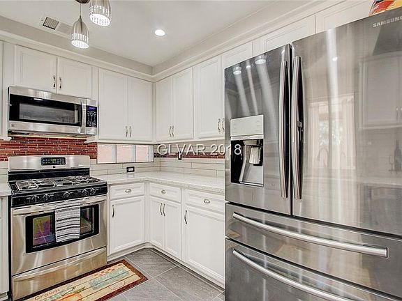 2nd image of 10146 Coffeeberry Ct
