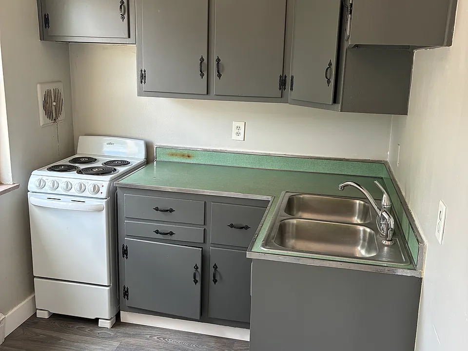 803 Hermosa Ave #1