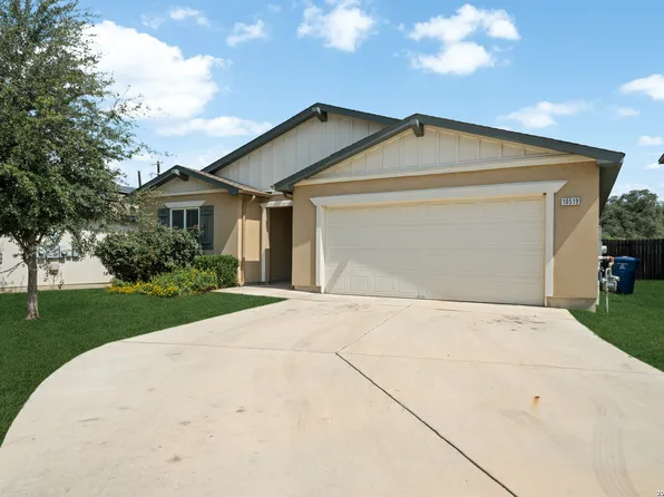 10519 LEGACY CV, San Antonio, TX 78240