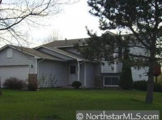 965 McClelland St S, Maplewood, MN 55119