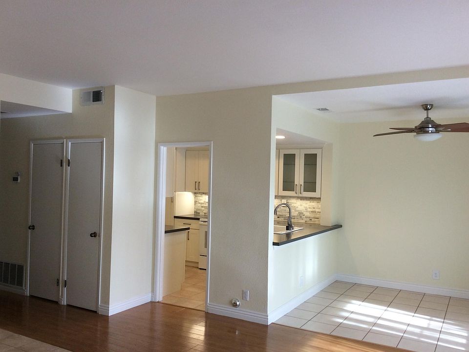 1st image of 1346 Greenwich Ct