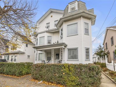 218 Lincoln Avenue, Mineola, NY, 11501