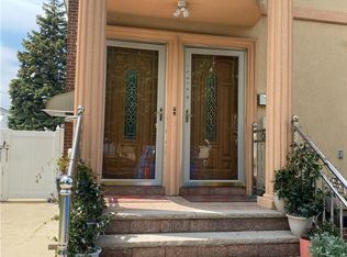 14430 254th St, Rosedale, NY 11422