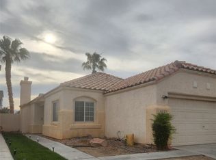 4527 Powell Point Way, North Las Vegas, NV 89031