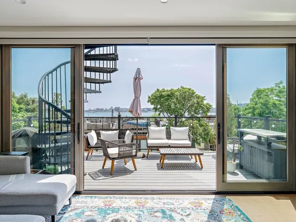 283 Webster St APT 3, Boston, MA 02128