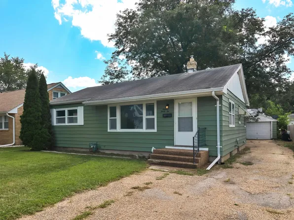 1632 Pierce Ave, Rockford, IL 61103