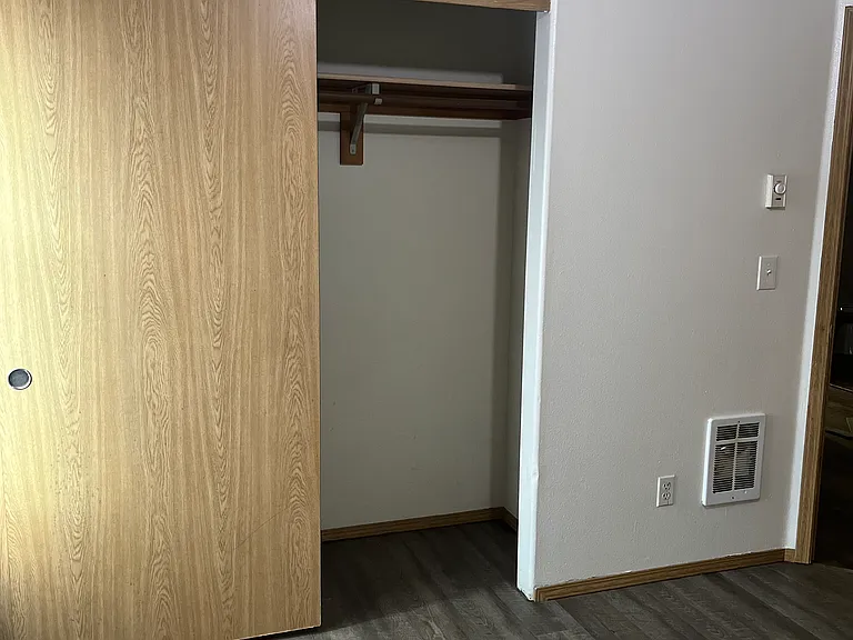 11833 SE Powell Blvd #A — Photo 11