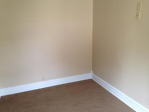 3rd image of 436 S Franklin St APT 3