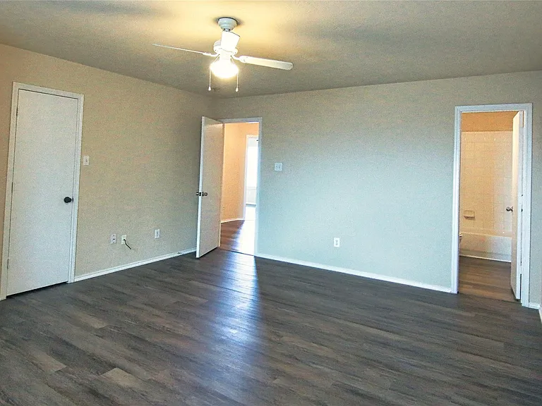7419 Kennemer Dr — Photo 23