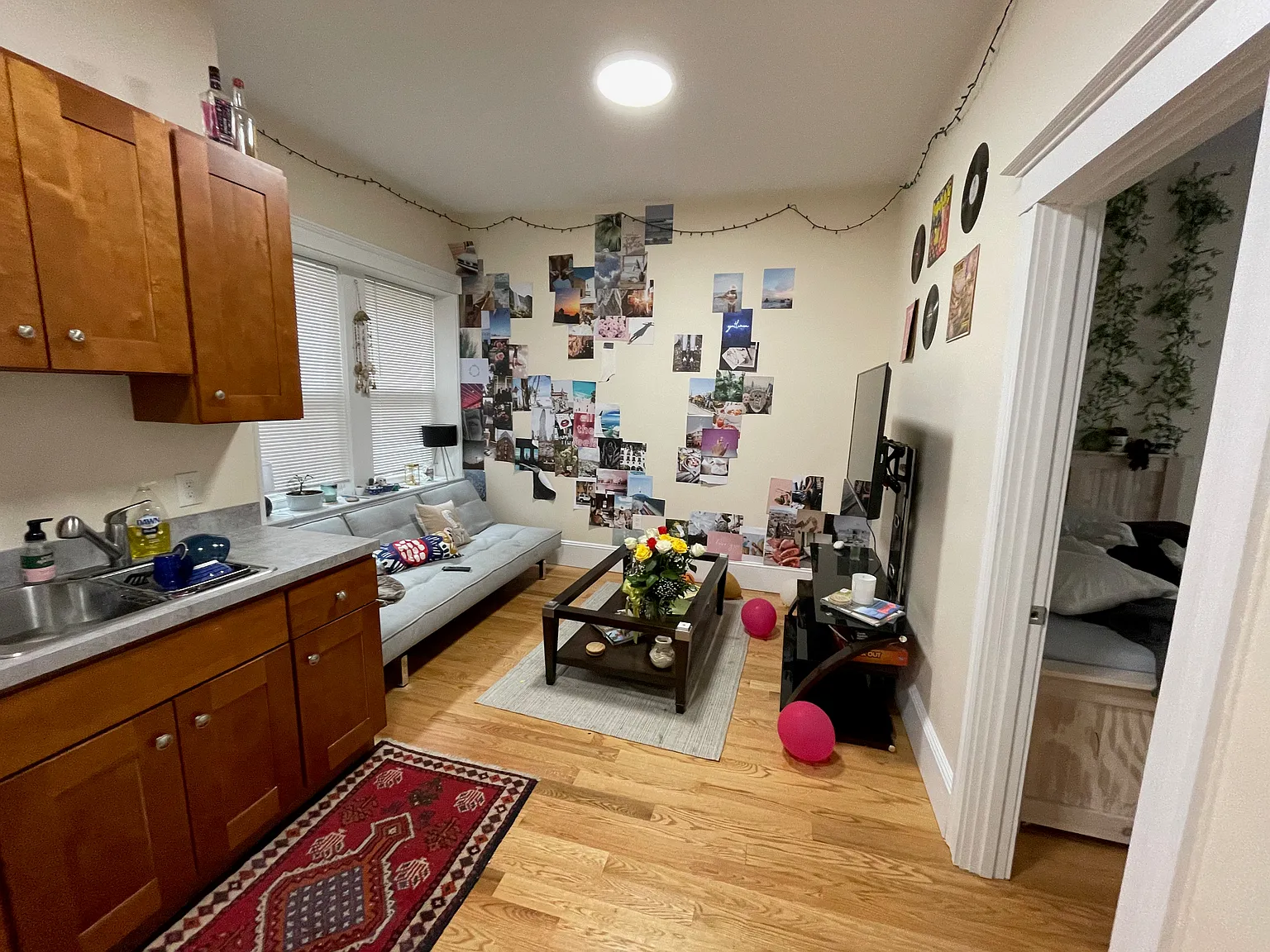 2 bed, 999 sqft, $3,500 — Photo 3