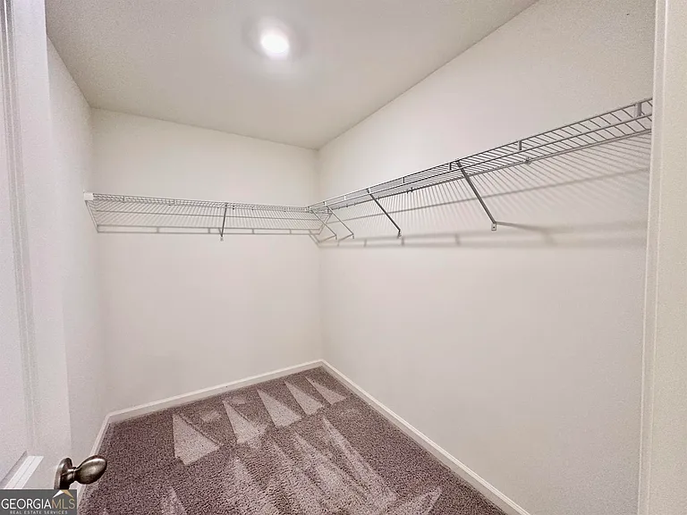 1066 Paddington Dr — Photo 9